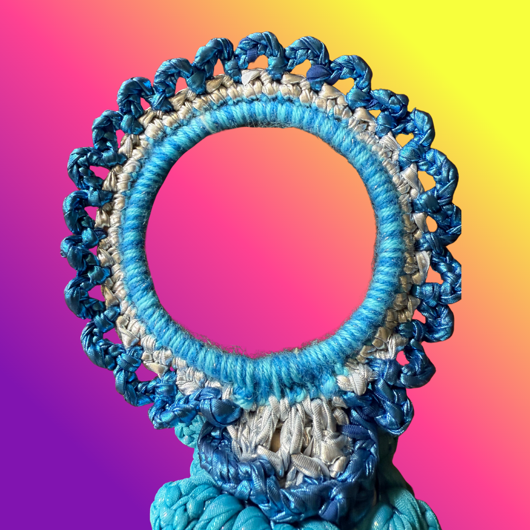 Head in the clouds flogger