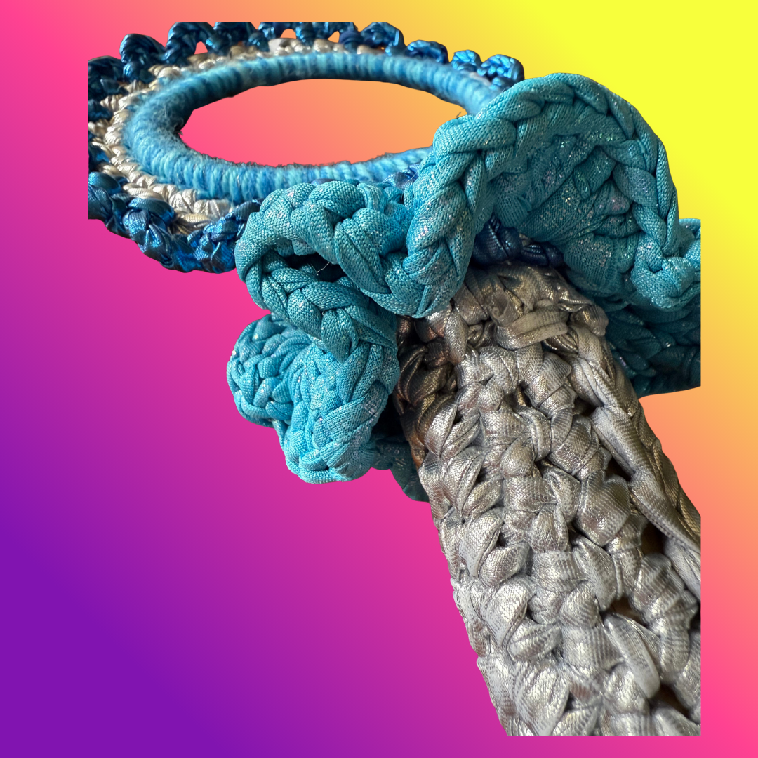 Head in the clouds flogger